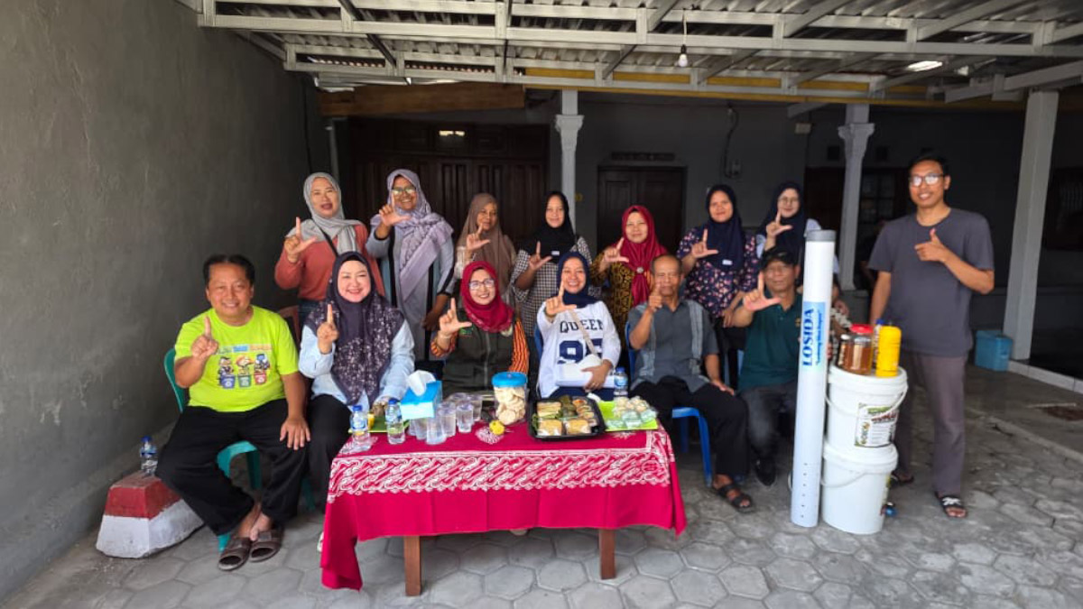Momen Peninjauan Lapangan oleh Bu Lurah Winongo